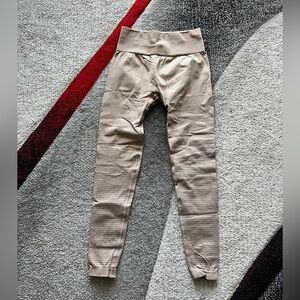 Gymshark Women’s Tan Vital Seamless Leggings